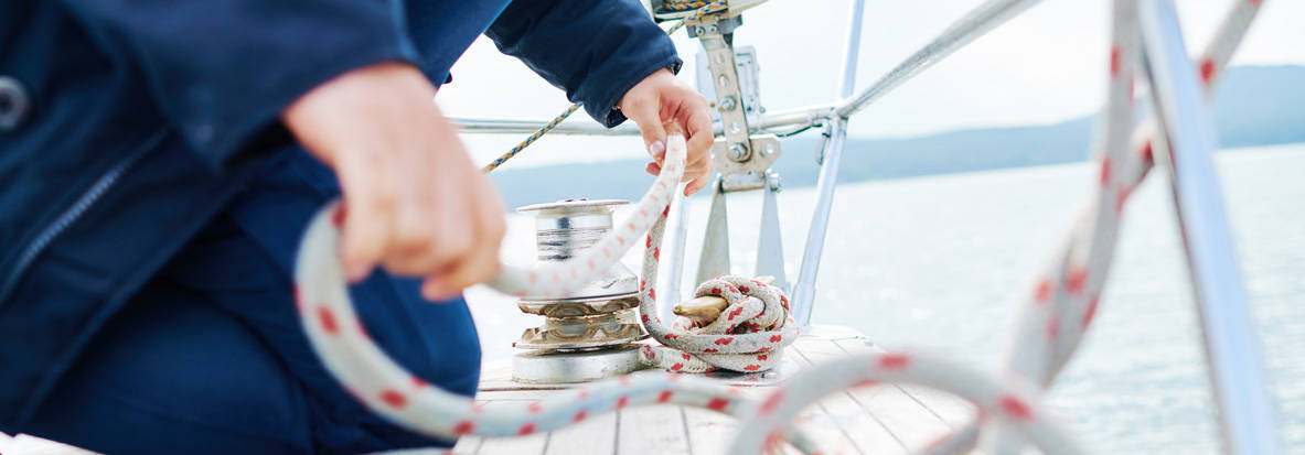 Wrapping a Braided Rope Around Boat Cleat