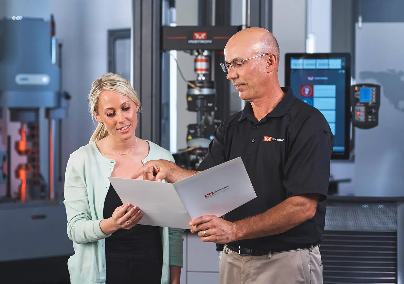 technical-support-training-bg