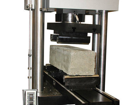 ASTM C78 Flexural Strength of Concrete Beams