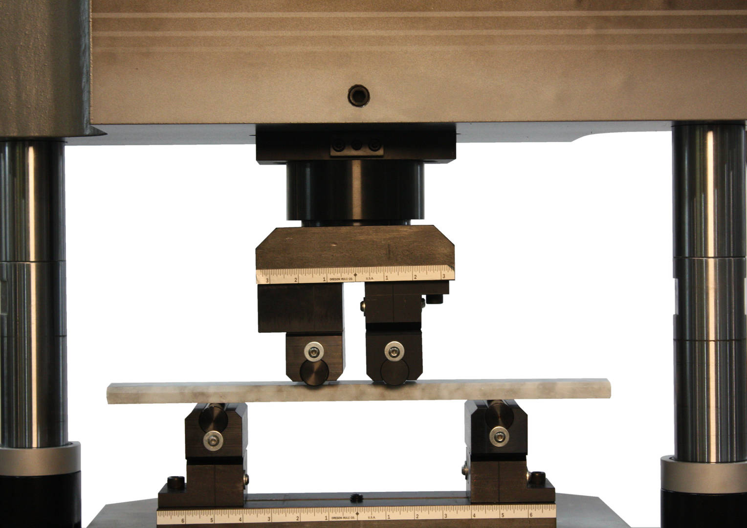 ASTM C880 Flexural Strength of Dimension Stone