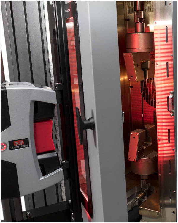 AVE 2 montado en cámara ambiental