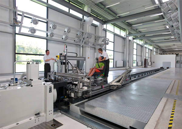 Catapult Crash Simulation