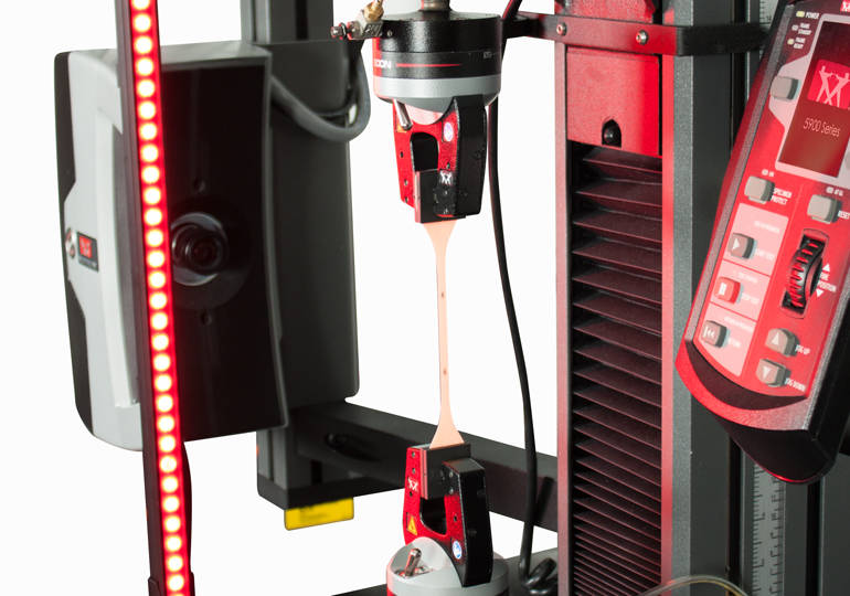 | Instron Test di trazione