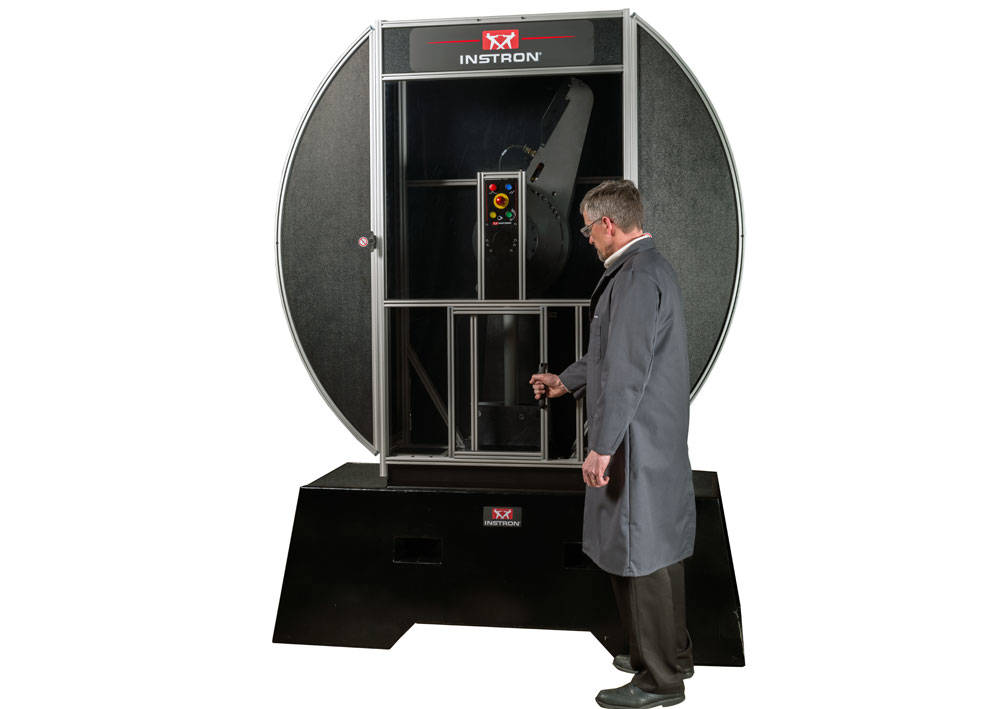 ASTM E23 การทดสอบแรงกระแทกแบบชาร์ปีของชิ้นงานขนาดเล็ก