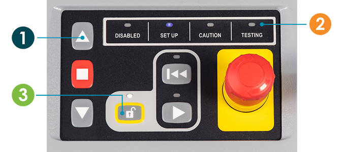 오퍼레이터 패널