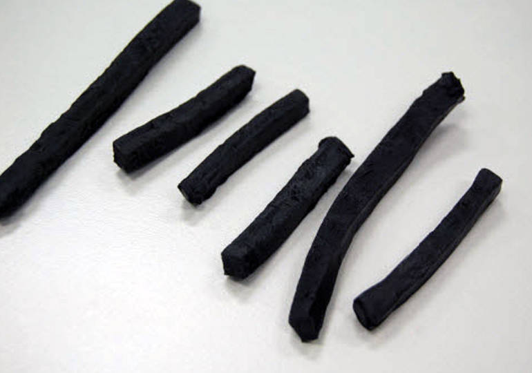 | Instron Rheology of Rubber Tires