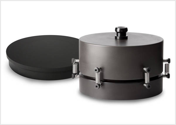 Multi-Station Test Frame