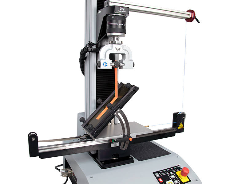 dispositif de pelage à angle variable