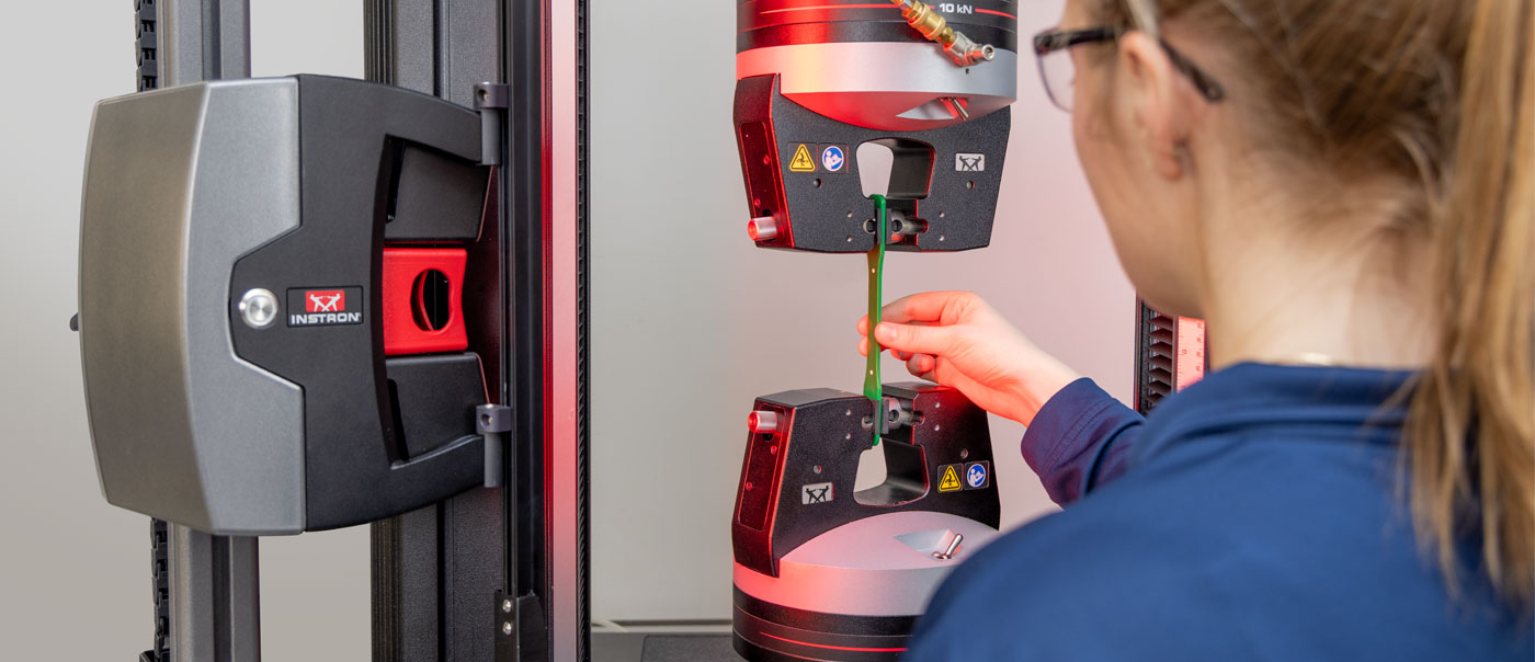 Operator Loading Specimen into Pneumatic Grip