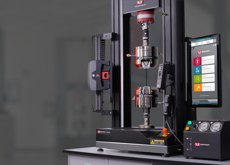 Instron 68TM mit AVE3 Advanced Video Extensometer