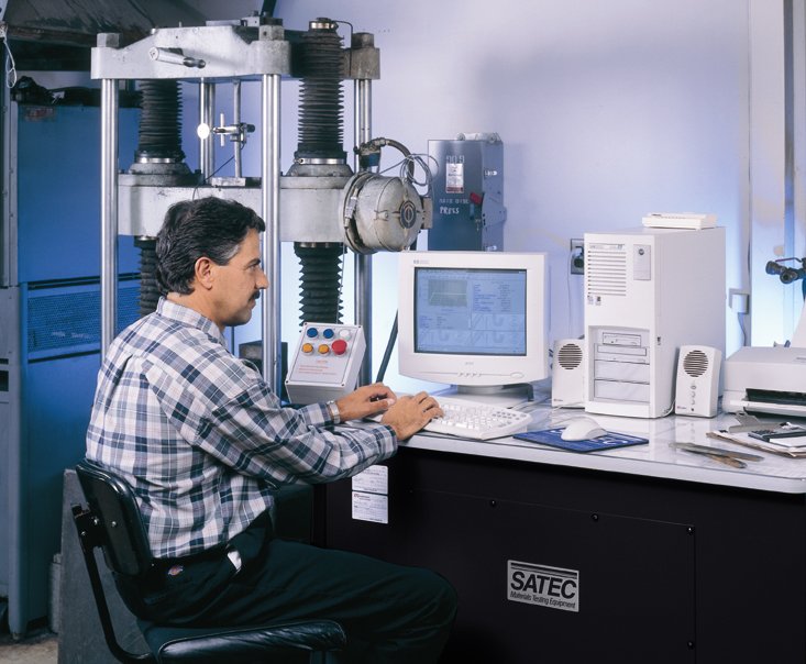 Black_Matt_Skiljo | Instron | Instron