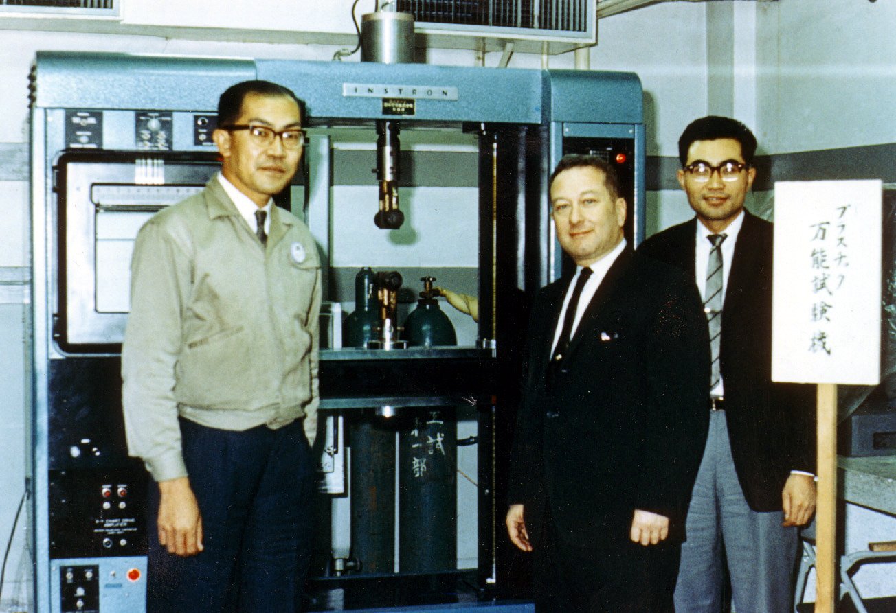 showing | Instron | Instron